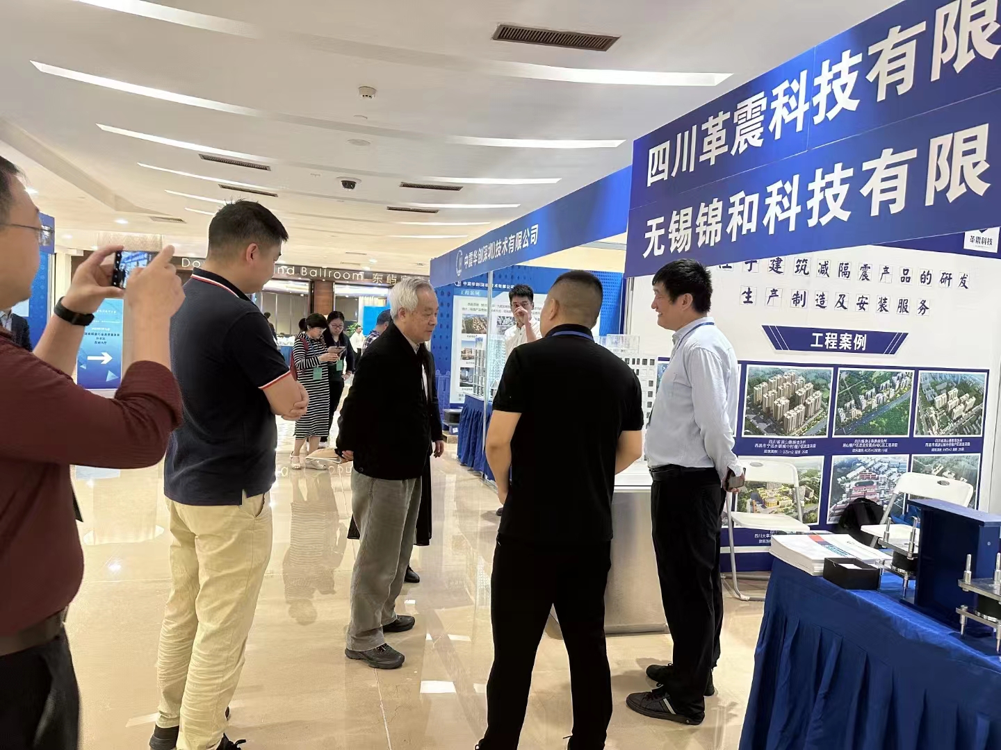 7c525b48a4c77ff0476dc73703d392f 7c525b48a4c77ff0476dc73703d392f.jpg